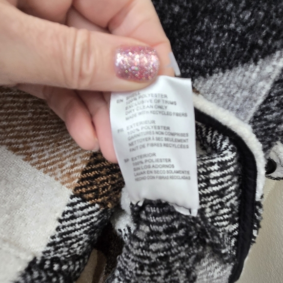 RDI Plaid Teddy Coat Shacket - Picture 9 of 9